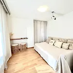 Boho House - Private 600m From The - Free Parking - Cinema * Gambarogno