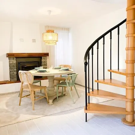 Boho House - Private 600m From The - Free Parking - Cinema