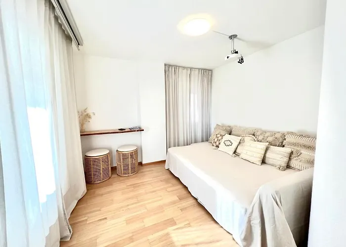 Boho House - Private 600m From The - Free Parking - Cinema * Gambarogno