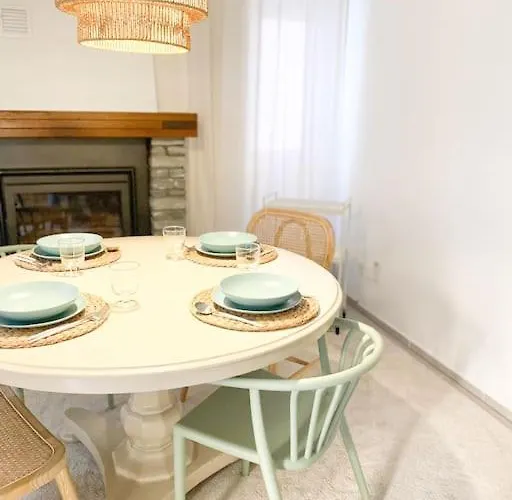 Boho House - Private 600m From The - Free Parking - Cinema Casa de Férias Gambarogno